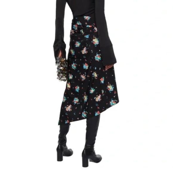Paco Rabanne Black Floral Asymmetrical Skirt - Picture 5 of 9
